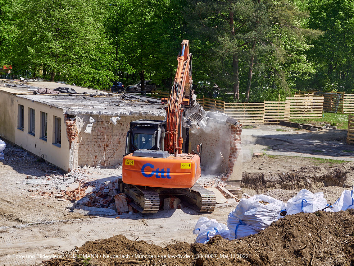 11.05.2022 - Baustelle am Haus für Kinder in Neuperlach